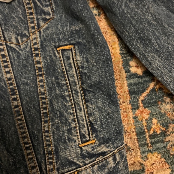 Urban Outfitters Denim Jacket - Picture 5 of 10